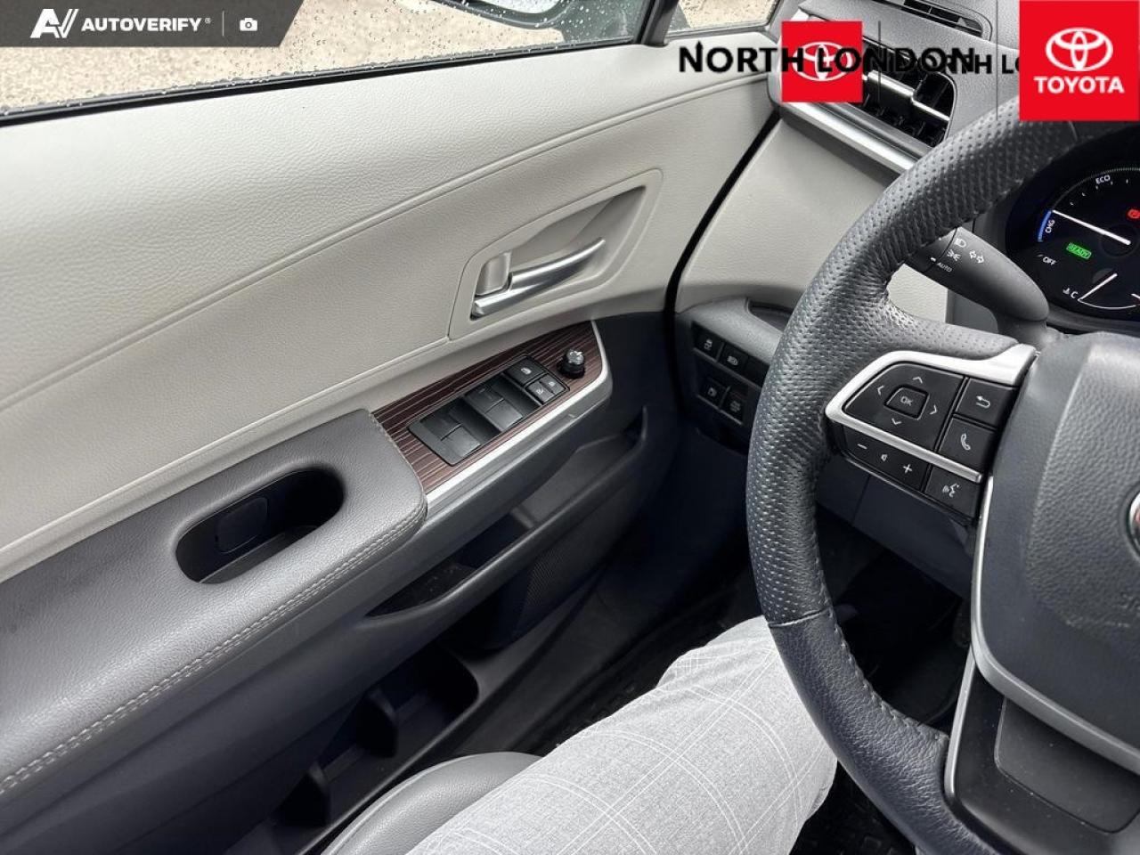 2024 Toyota Sienna  Photo