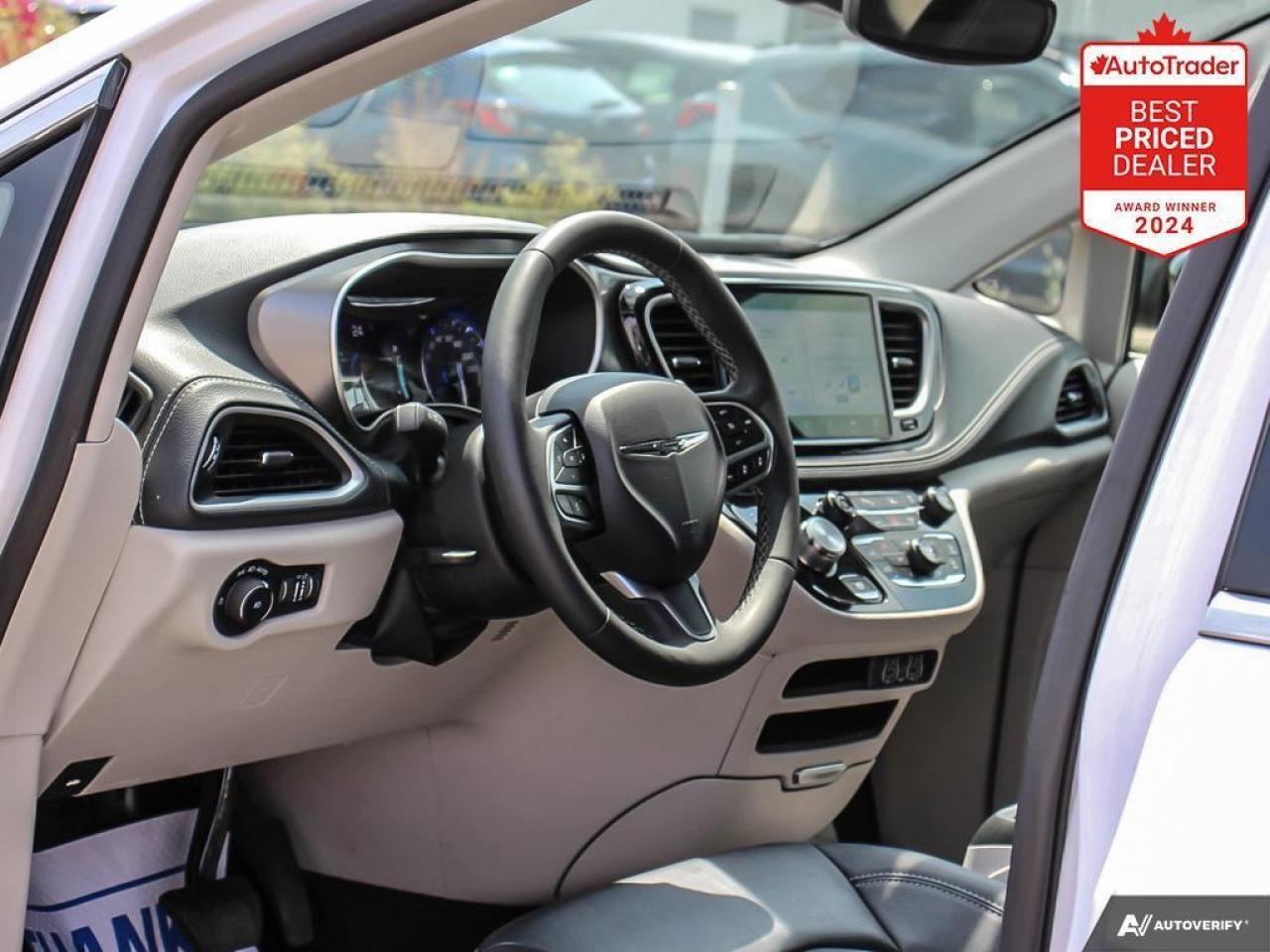 2024 Chrysler Pacifica Touring-L Front-Wheel Drive Passenger Van Photo