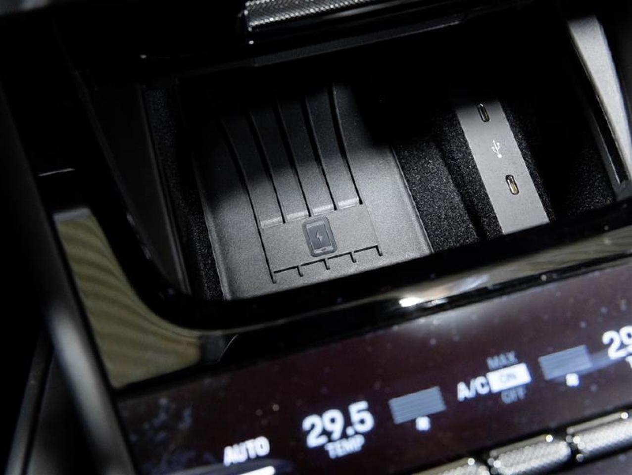 2025 Porsche Cayenne  Photo