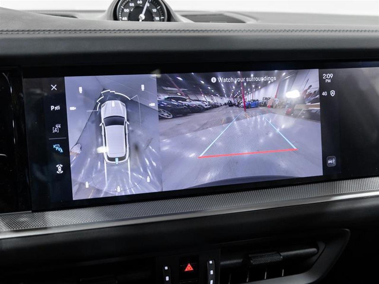 2025 Porsche Cayenne  Photo
