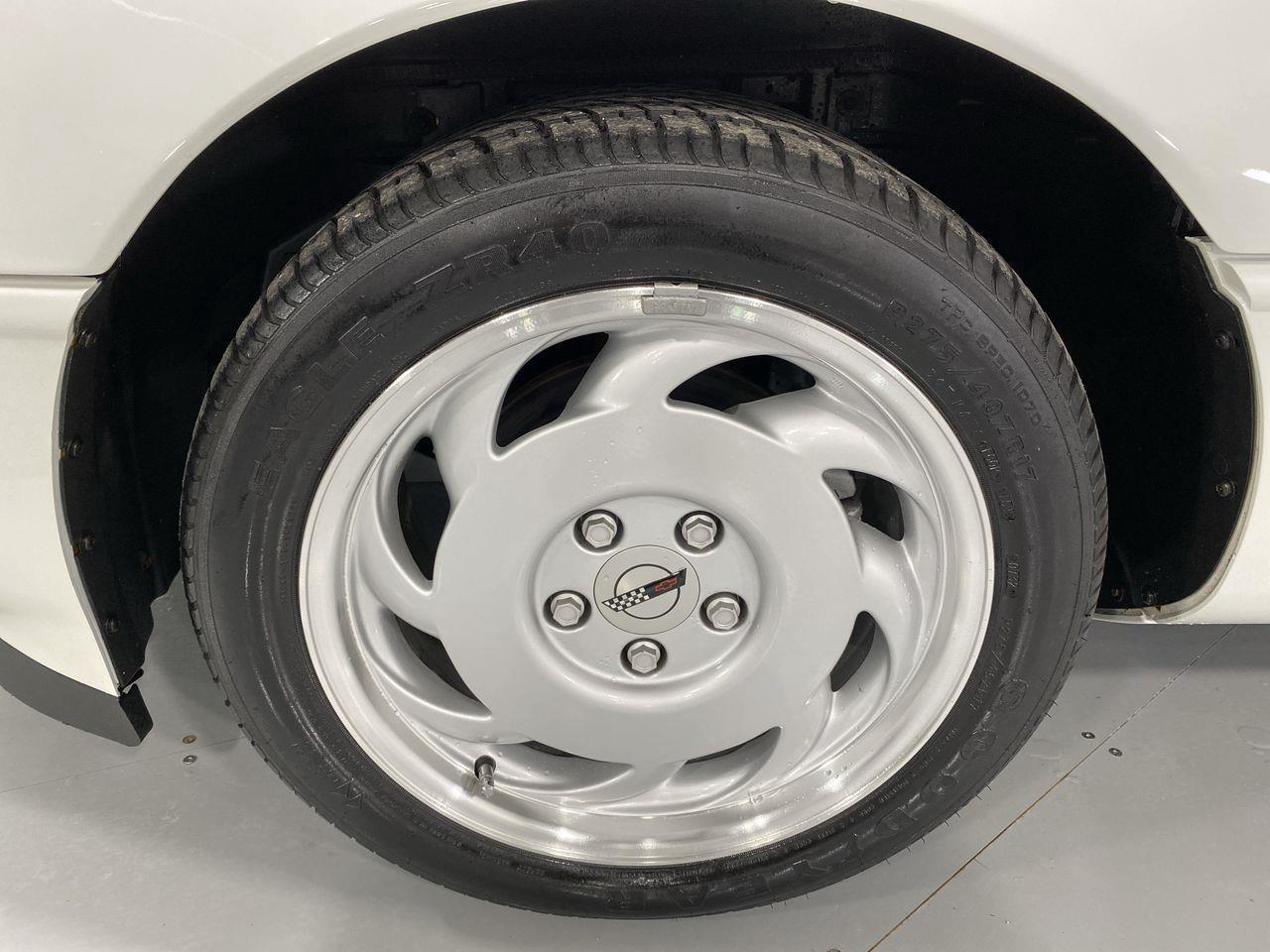 1991 Chevrolet Corvette  Photo