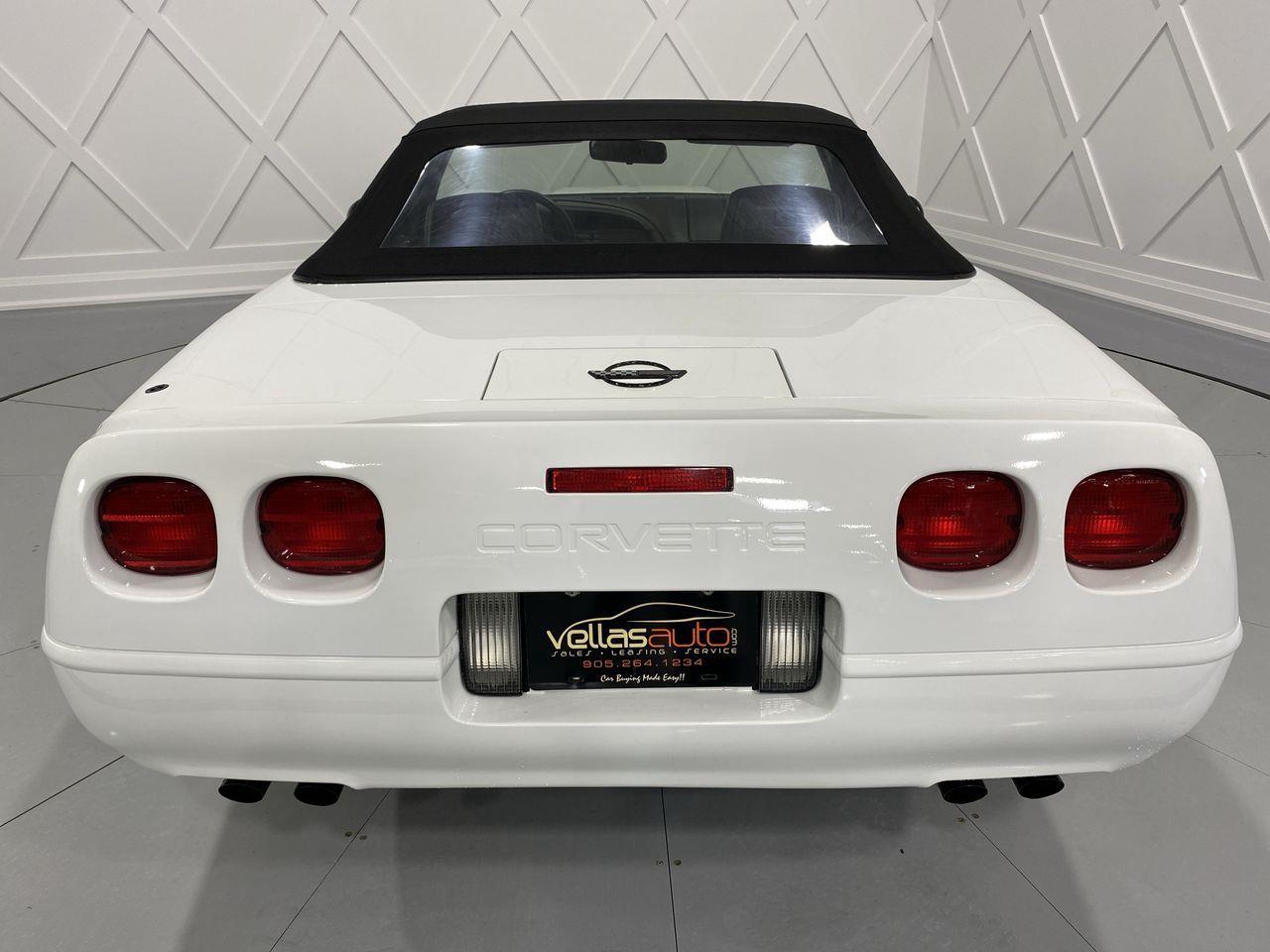 1991 Chevrolet Corvette  Photo