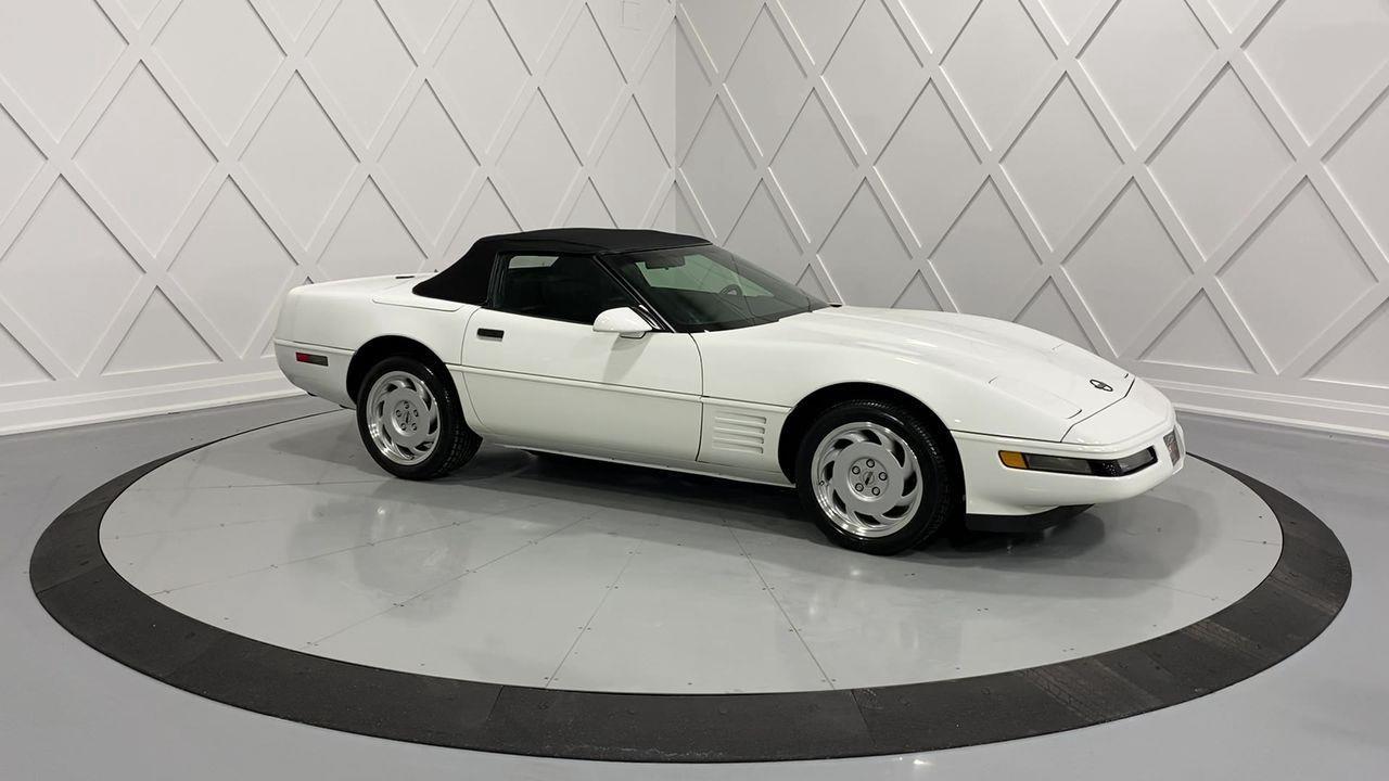 1991 Chevrolet Corvette  Photo1