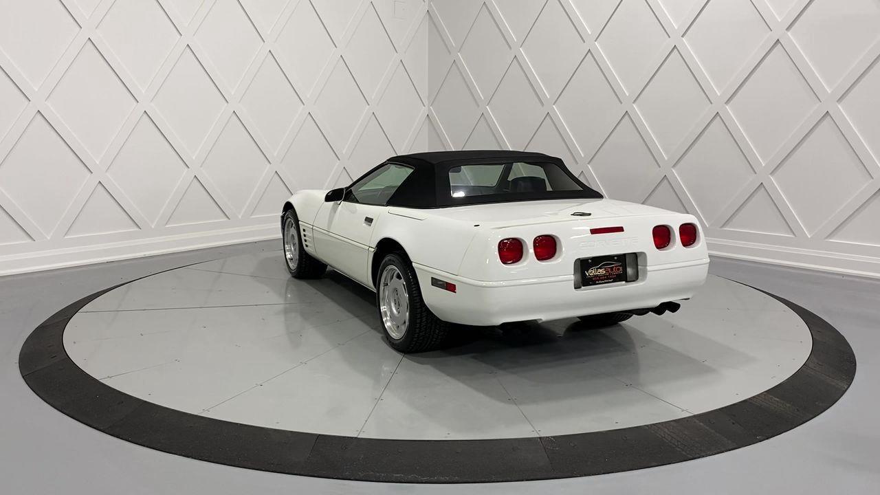 1991 Chevrolet Corvette  Photo