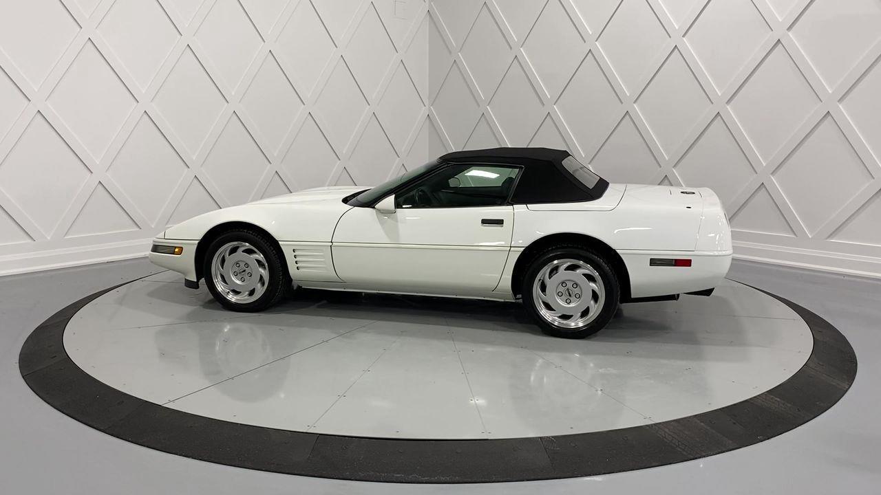 1991 Chevrolet Corvette  Photo