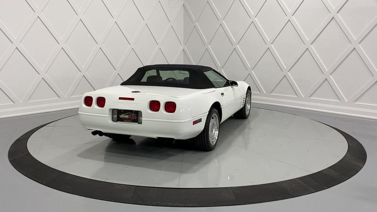 1991 Chevrolet Corvette  Photo