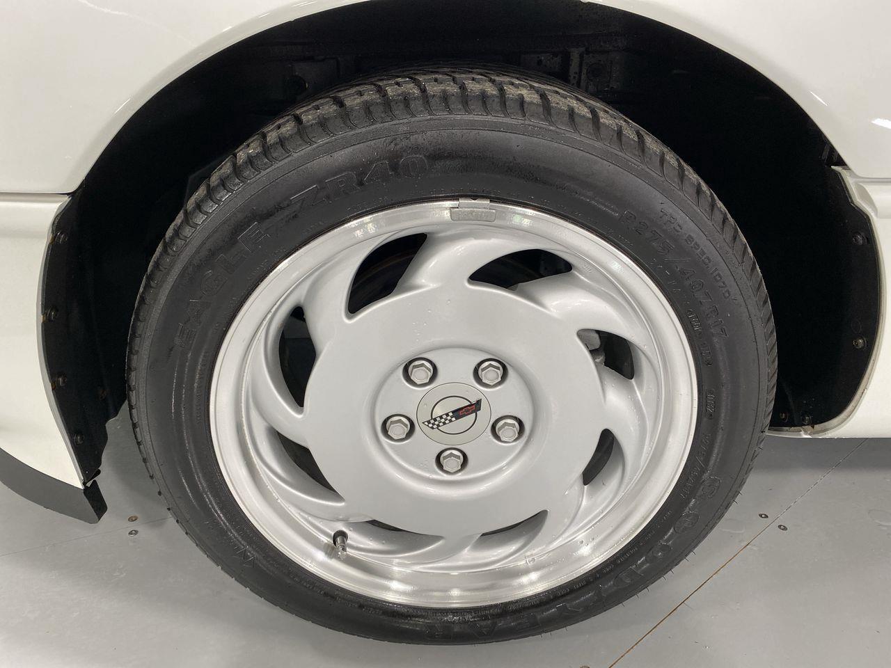 1991 Chevrolet Corvette  Photo