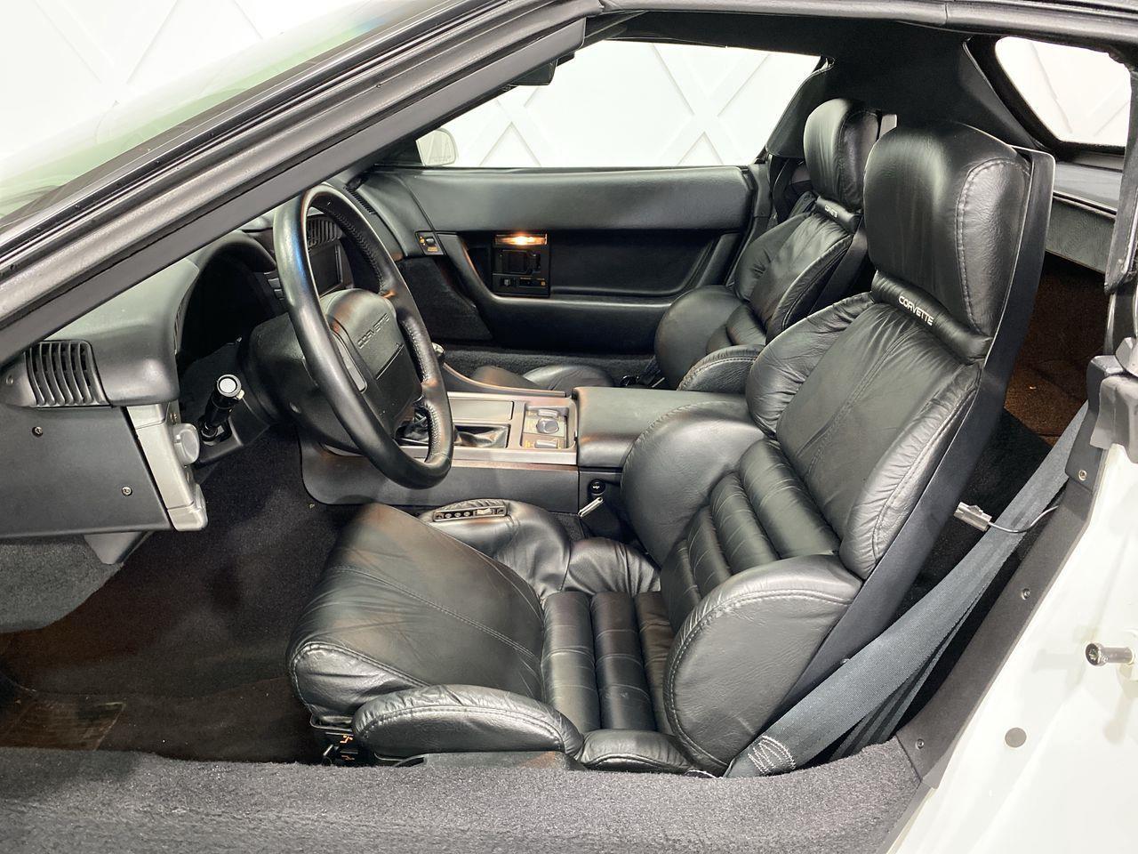 1991 Chevrolet Corvette  Photo