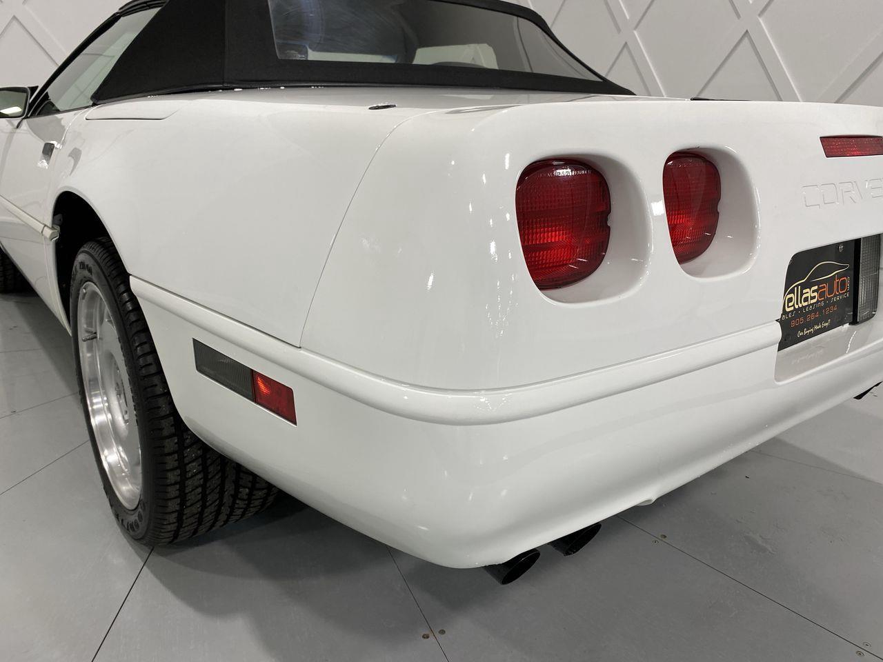 1991 Chevrolet Corvette  Photo