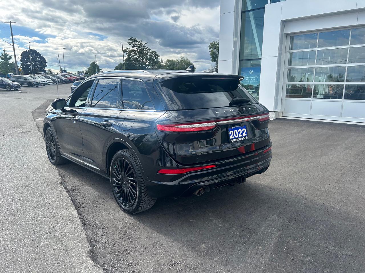 2022 Lincoln Corsair Reserve 4dr All-Wheel Drive Photo2