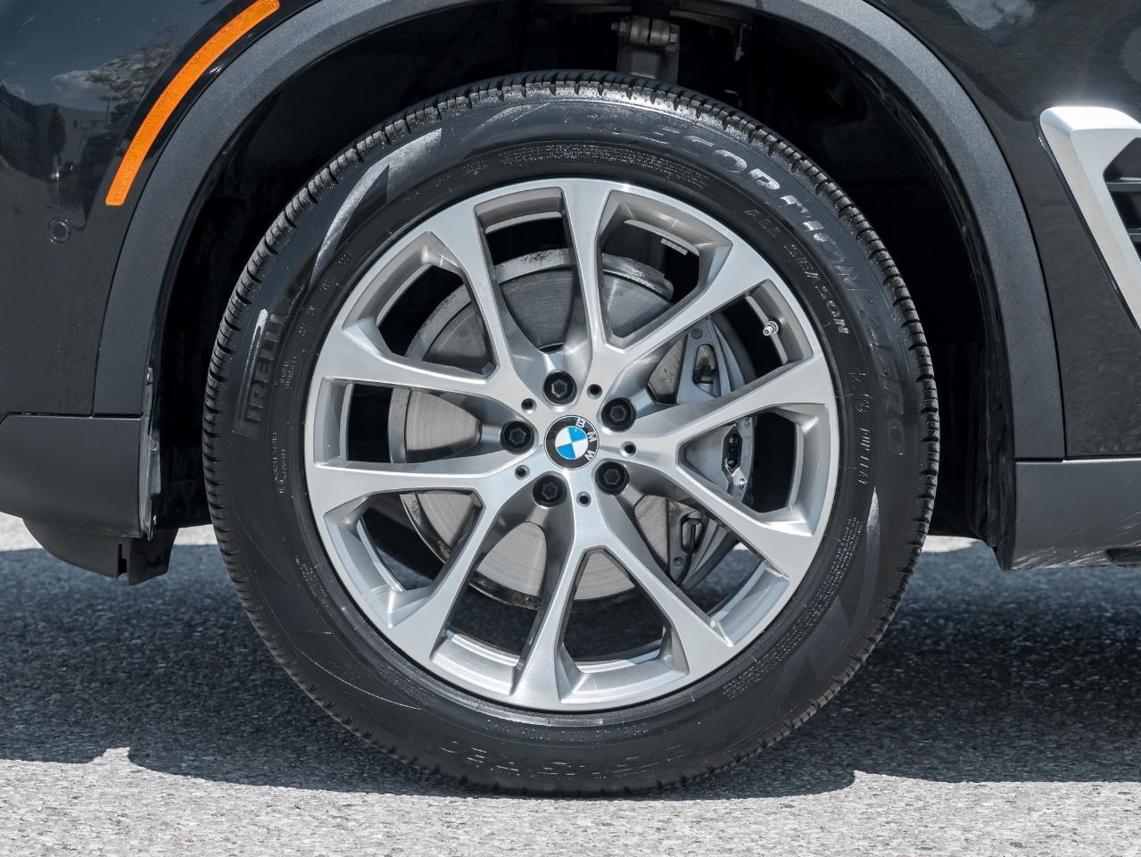 2025 BMW X5 xDrive40i 4dr All-Wheel Drive Sports Activity Vehicle Photo