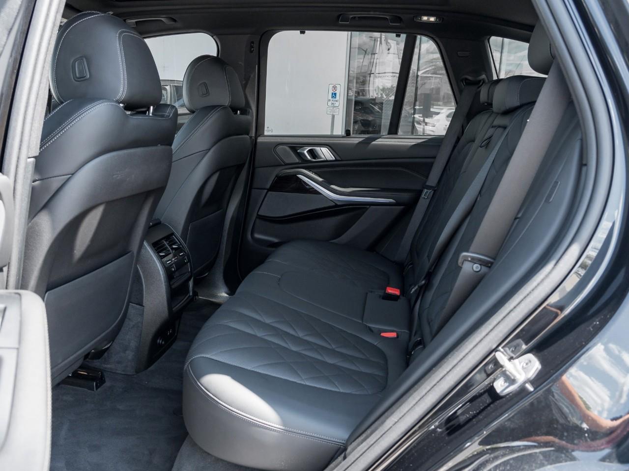 2025 BMW X5 xDrive40i 4dr All-Wheel Drive Sports Activity Vehicle Photo