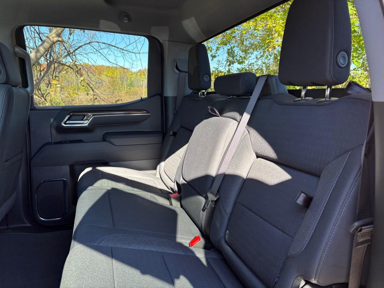 2026 Chevrolet Silverado 1500 Crew Cab Standard Box 4-Wheel Drive LT Trail Boss Photo