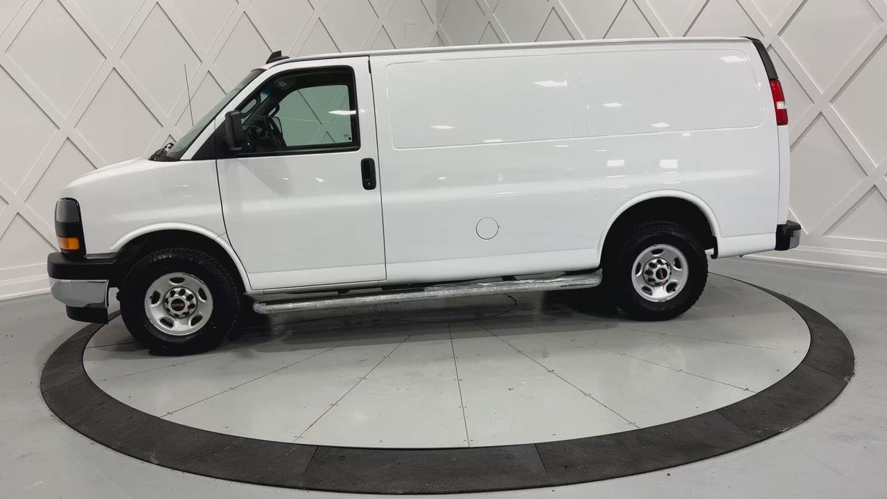2021 GMC Savana 2500  Photo