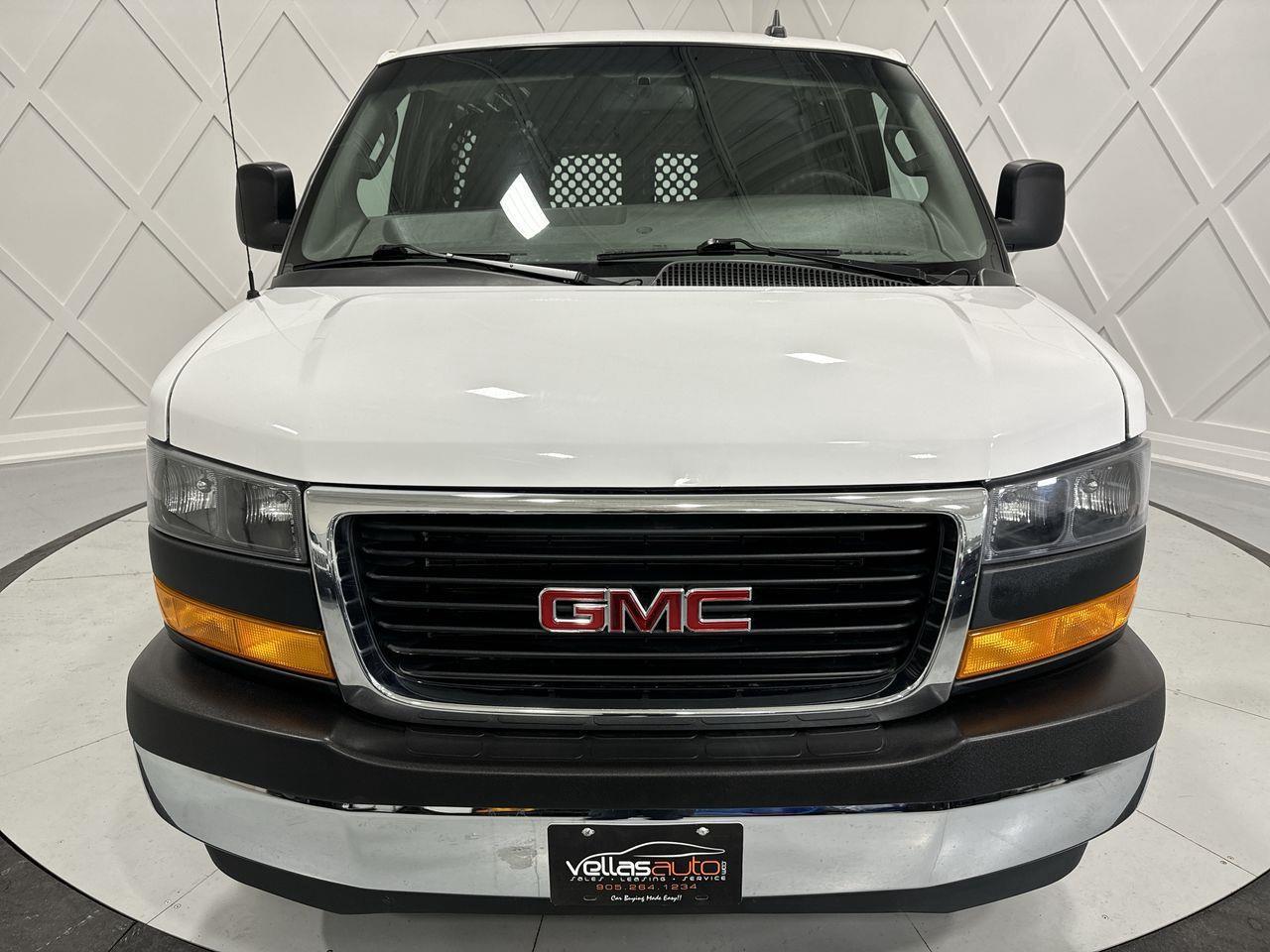 2021 GMC Savana 2500  Photo