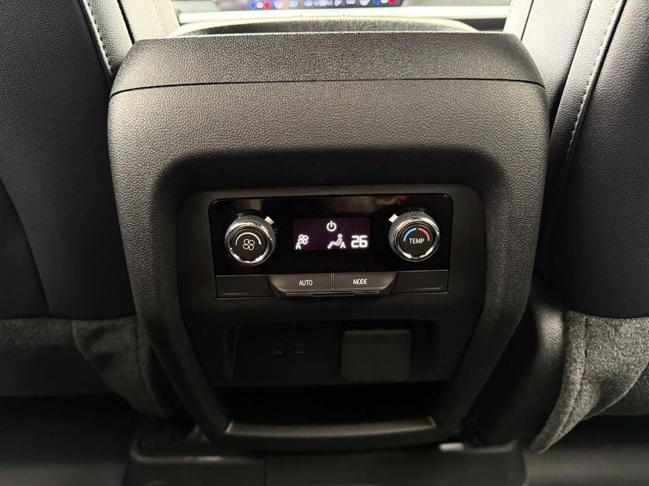 2026 Chevrolet Traverse LT 4dr All-Wheel Drive Photo