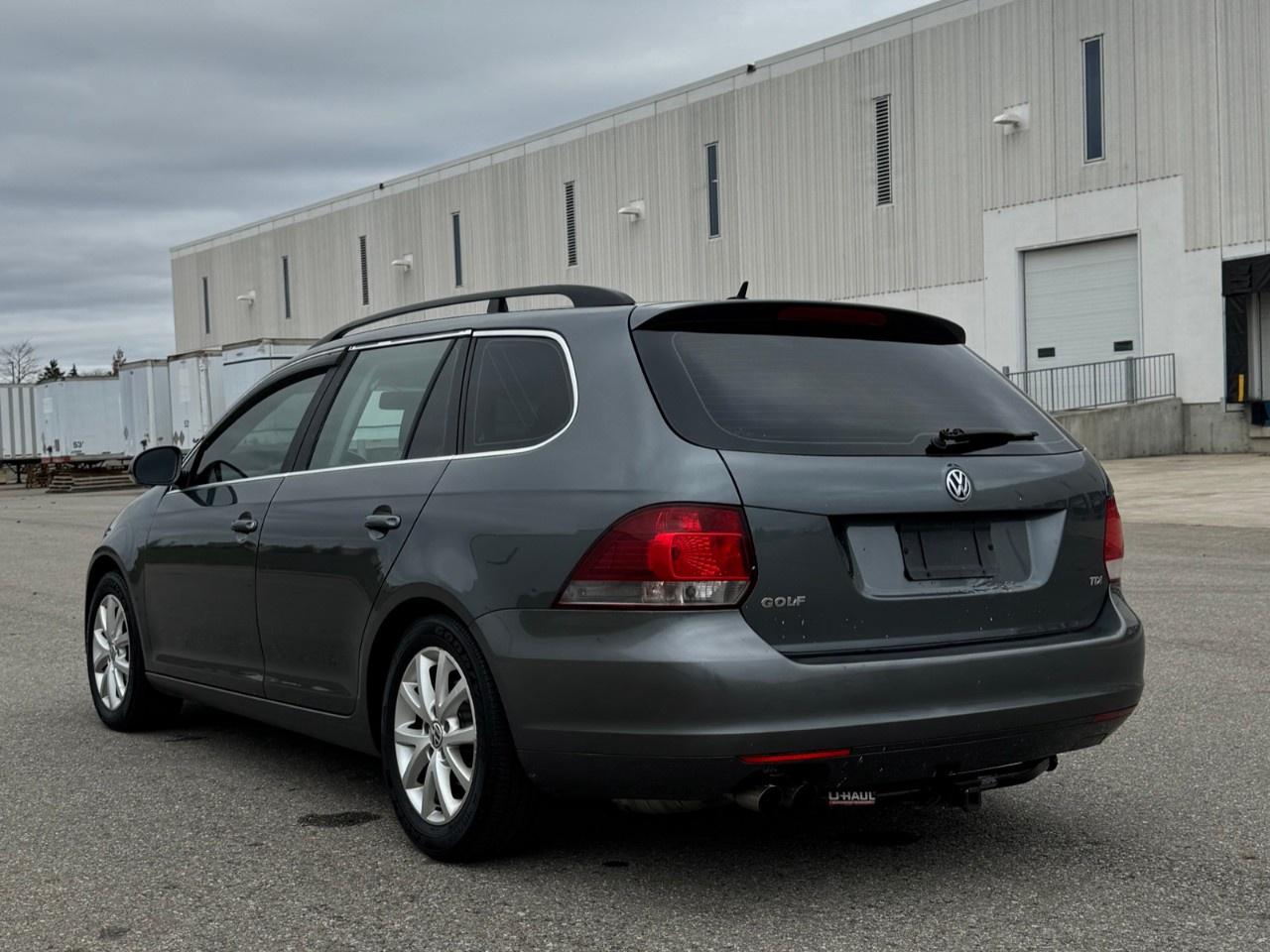 2013 Volkswagen Golf Wagon 4DR TDI DSG HIGHLINE Photo