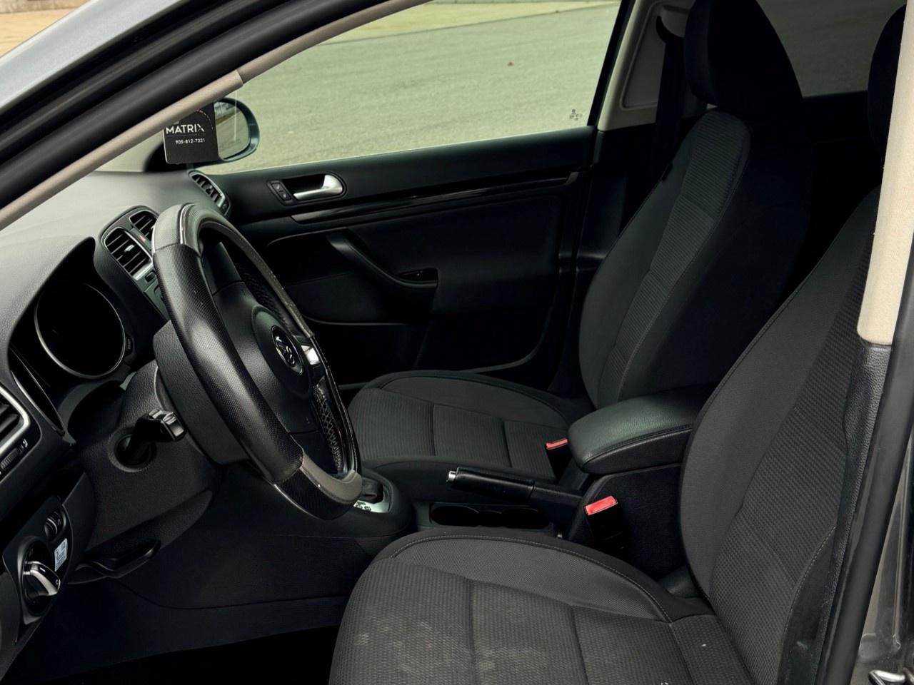 2013 Volkswagen Golf Wagon 4DR TDI DSG HIGHLINE Photo