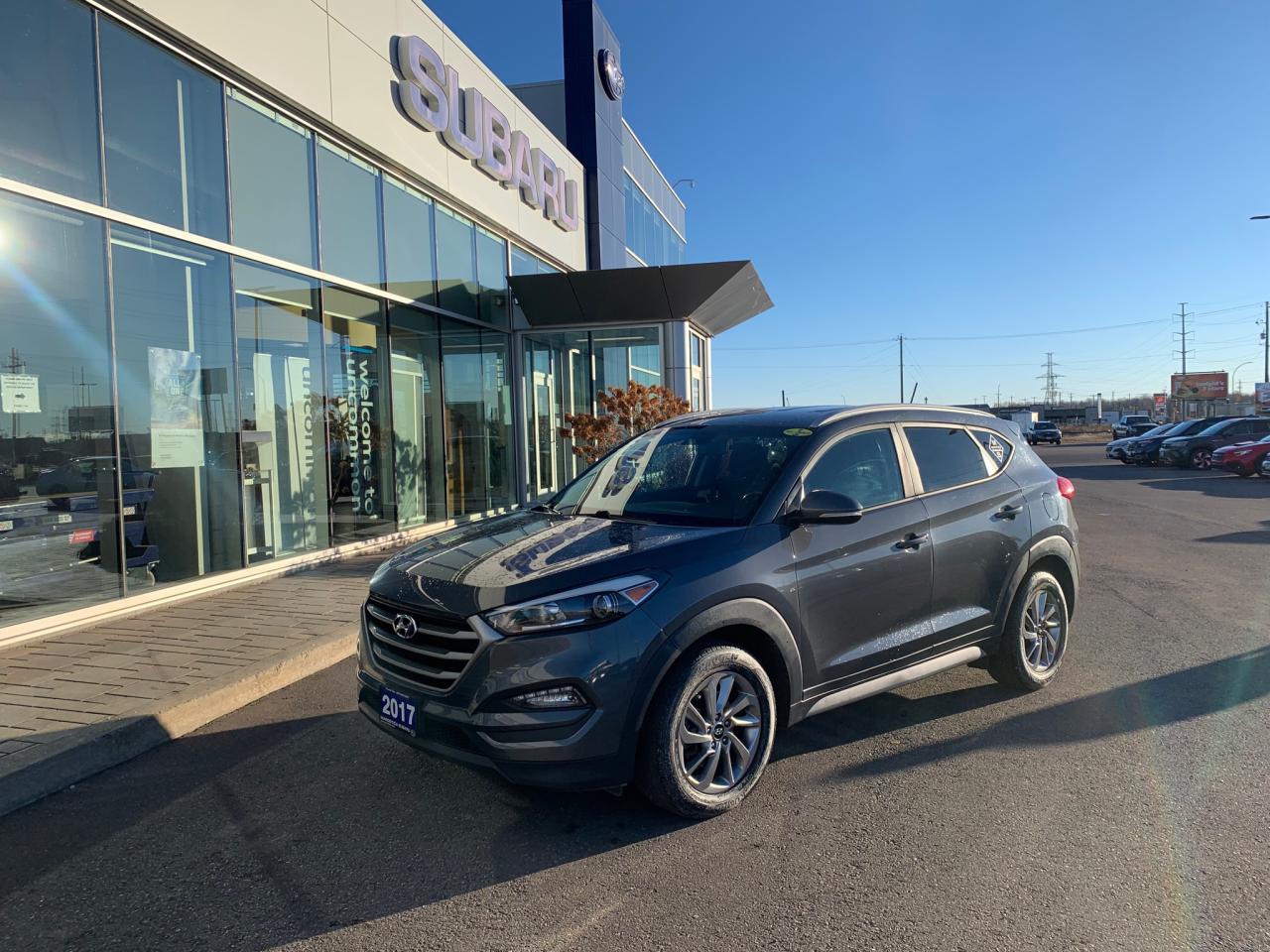 2017 Hyundai Tucson Premium 2.0 4dr All-Wheel Drive Photo0