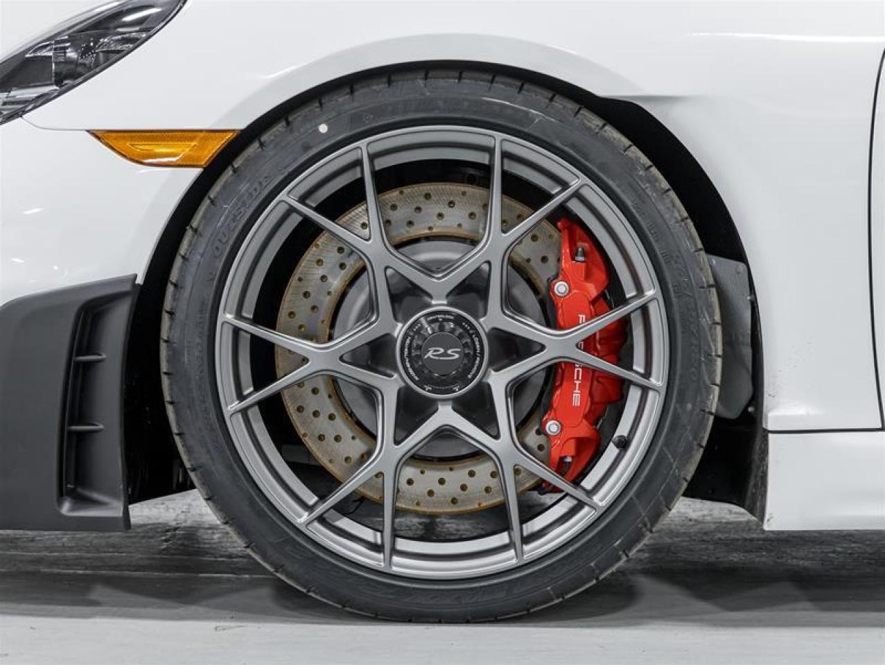 2025 Porsche 718 Spyder  Photo