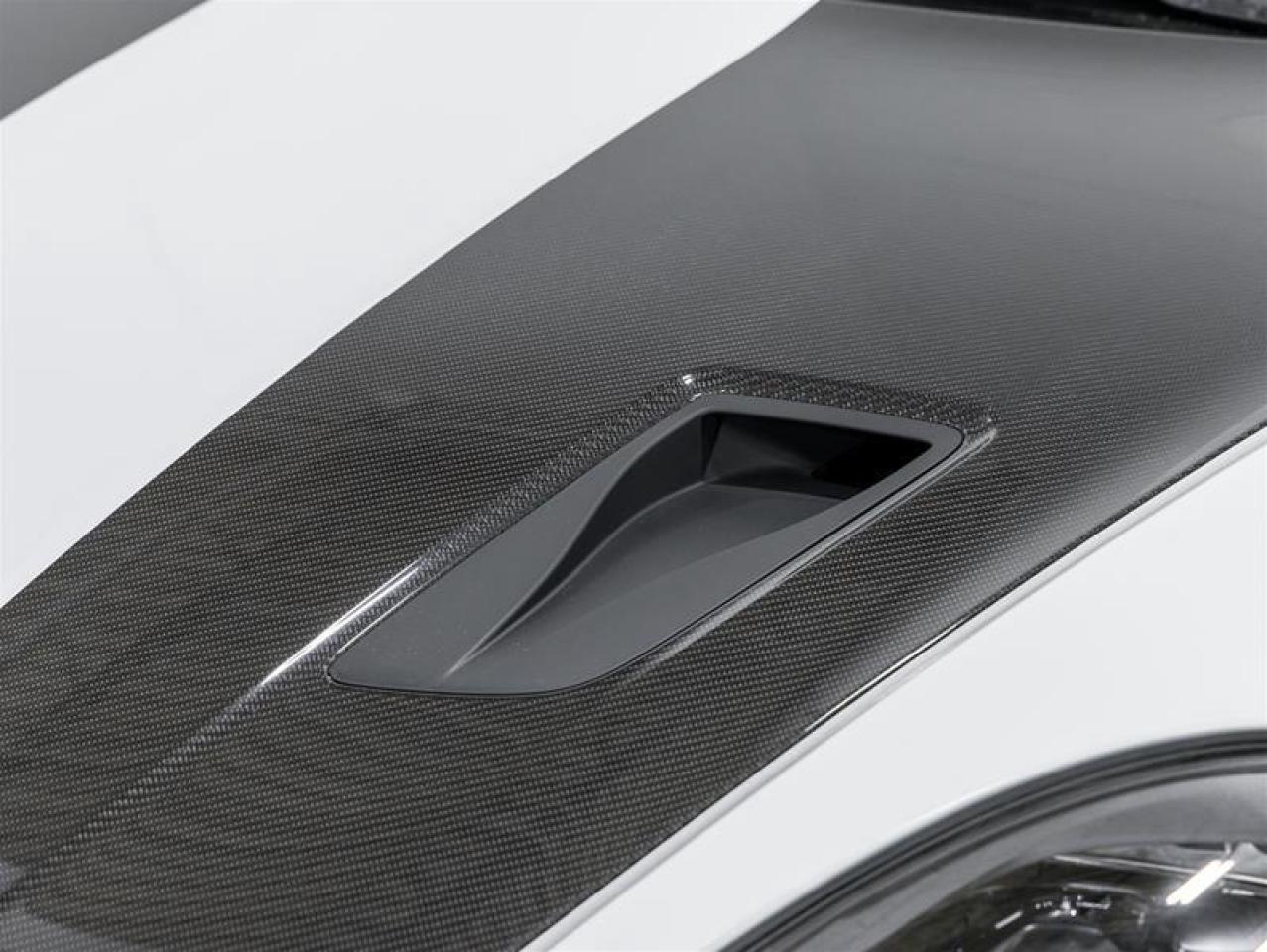 2025 Porsche 718 Spyder  Photo