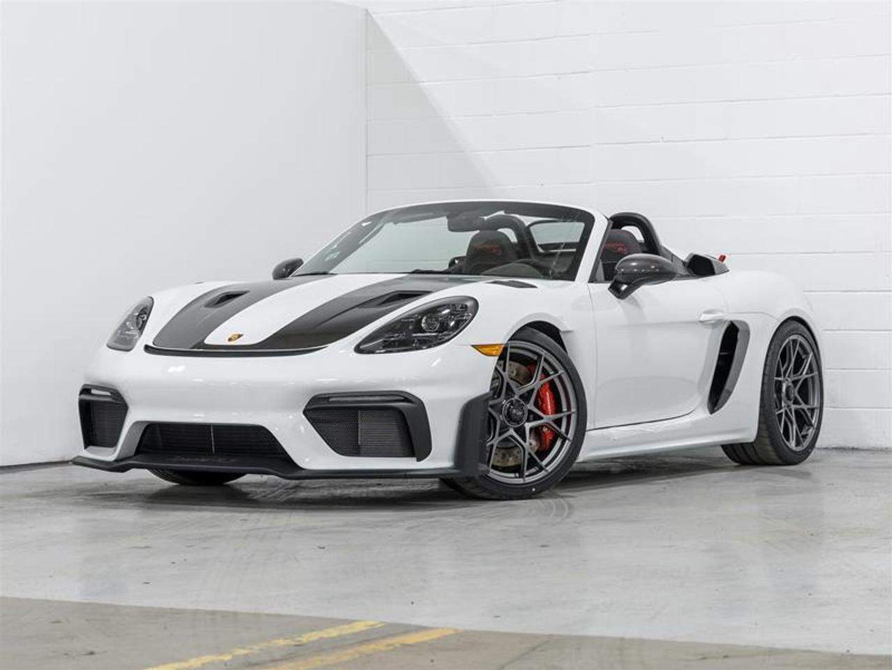 2025 Porsche 718 Spyder  Photo0