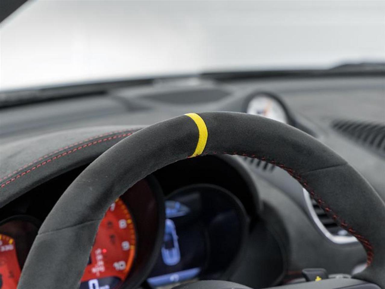 2025 Porsche 718 Spyder  Photo