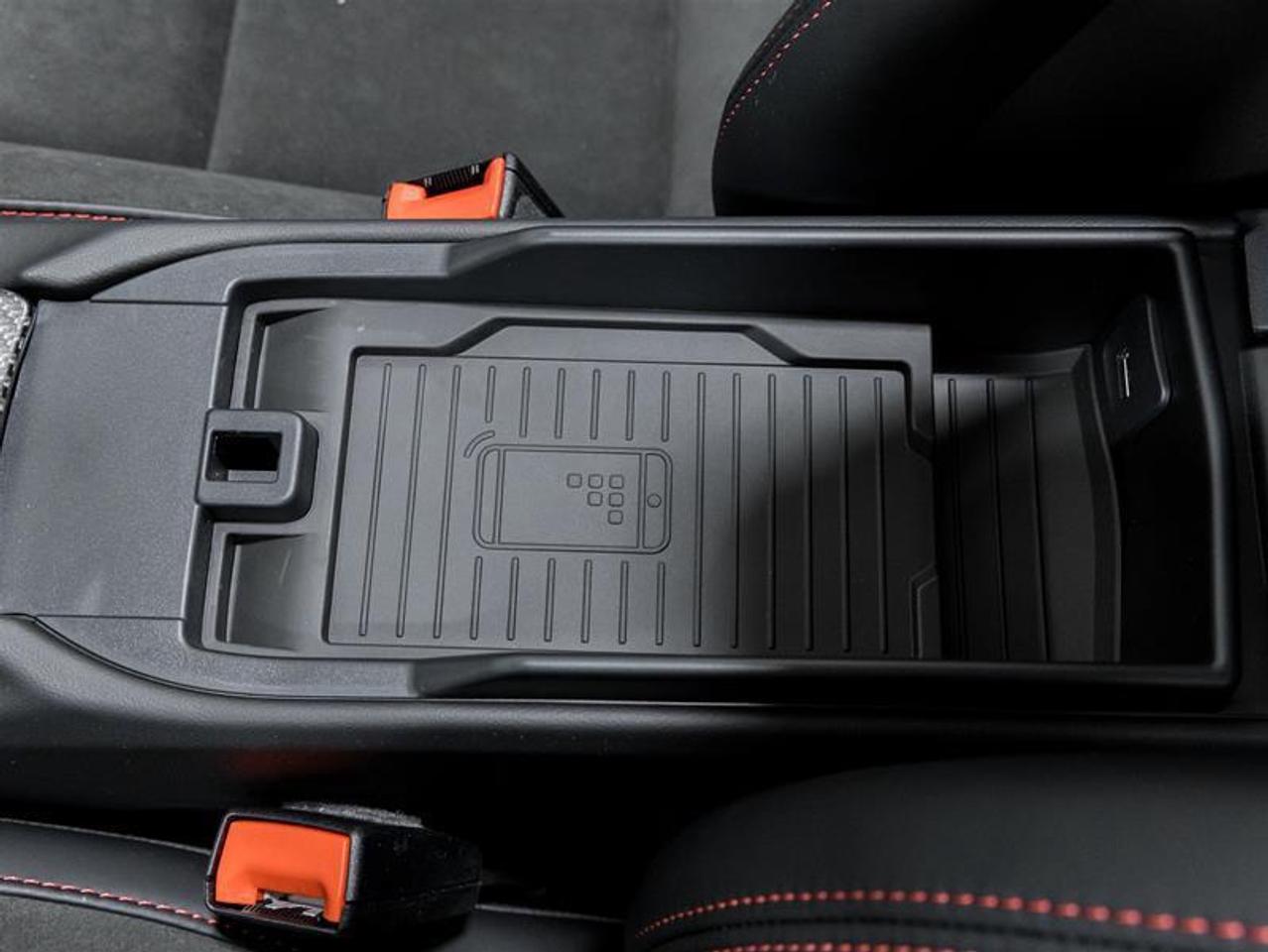 2025 Porsche 718 Spyder  Photo