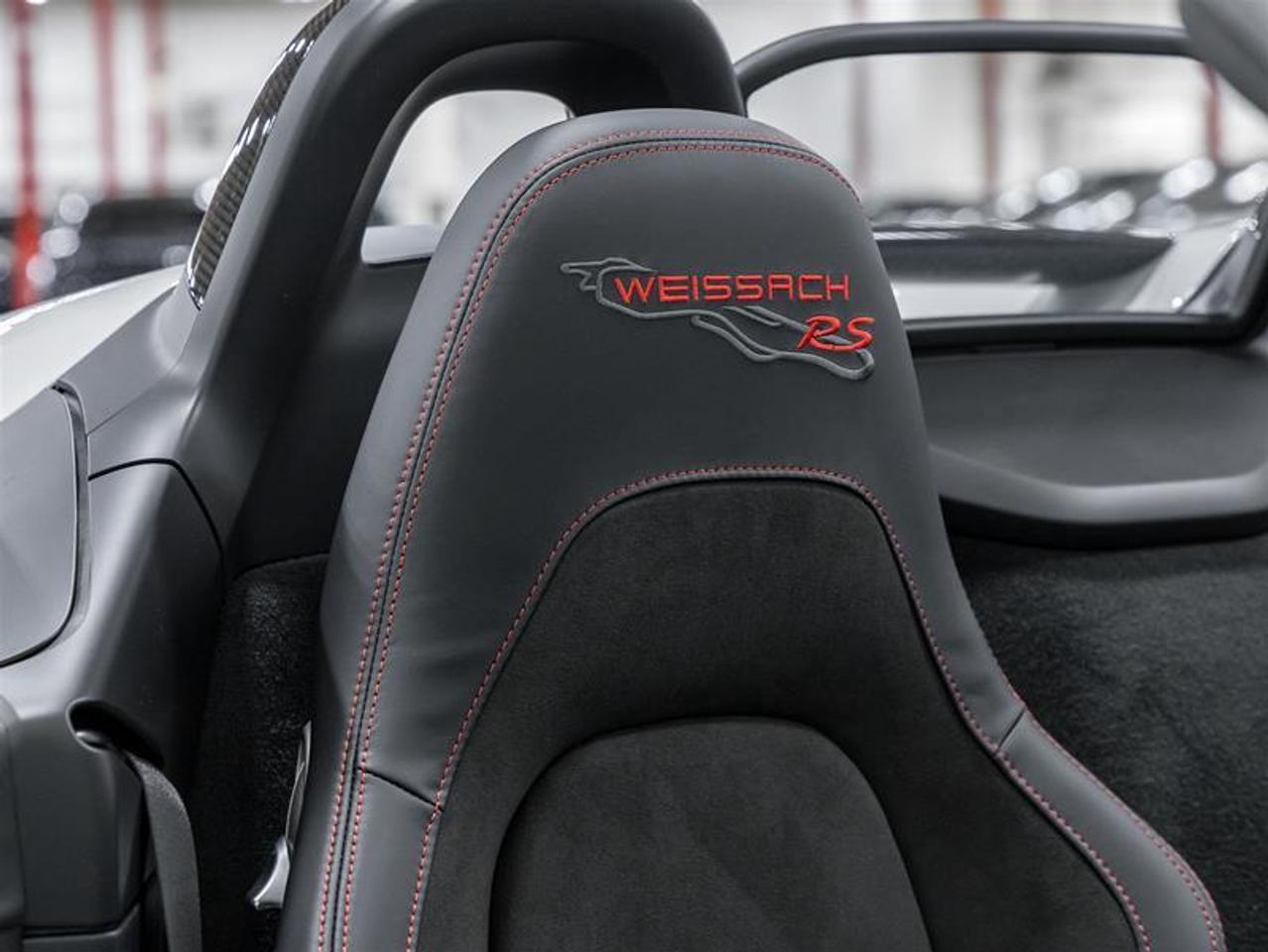 2025 Porsche 718 Spyder  Photo