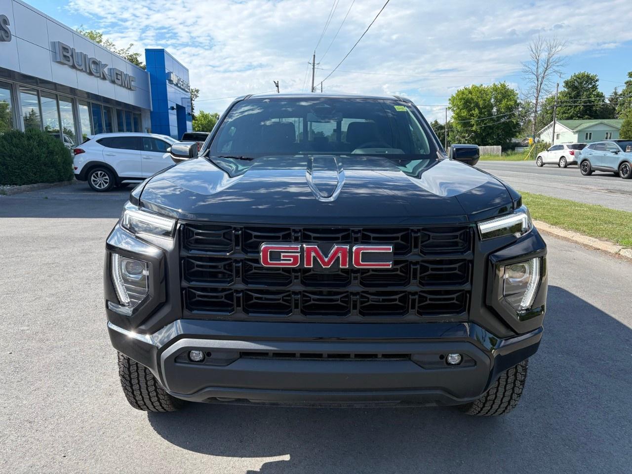 2026 GMC Canyon Crew Cab Short Box 4-Wheel Drive Elevation Photo