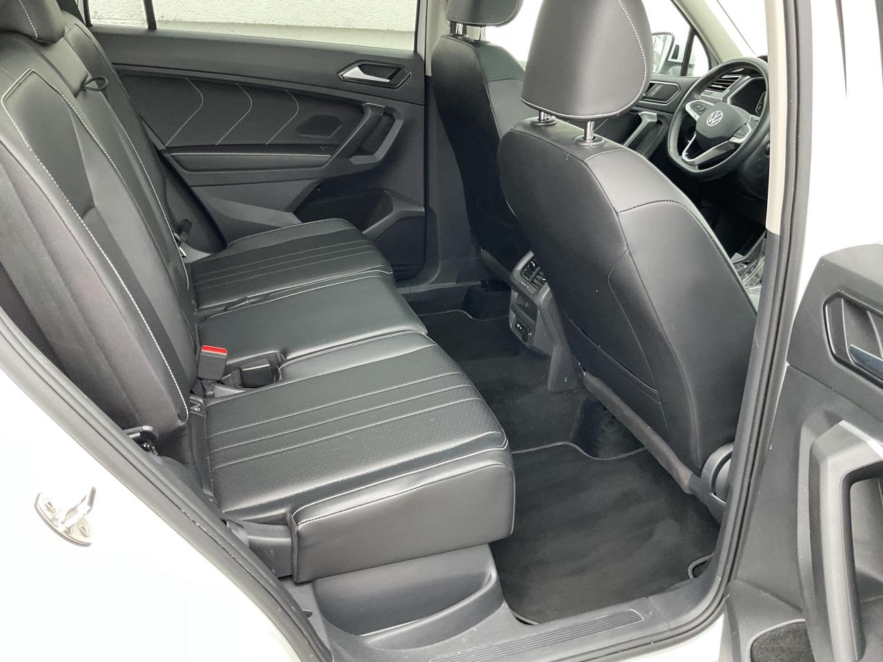 2024 Volkswagen Tiguan Comfortline 4dr All-wheel Drive 4MOTION Photo