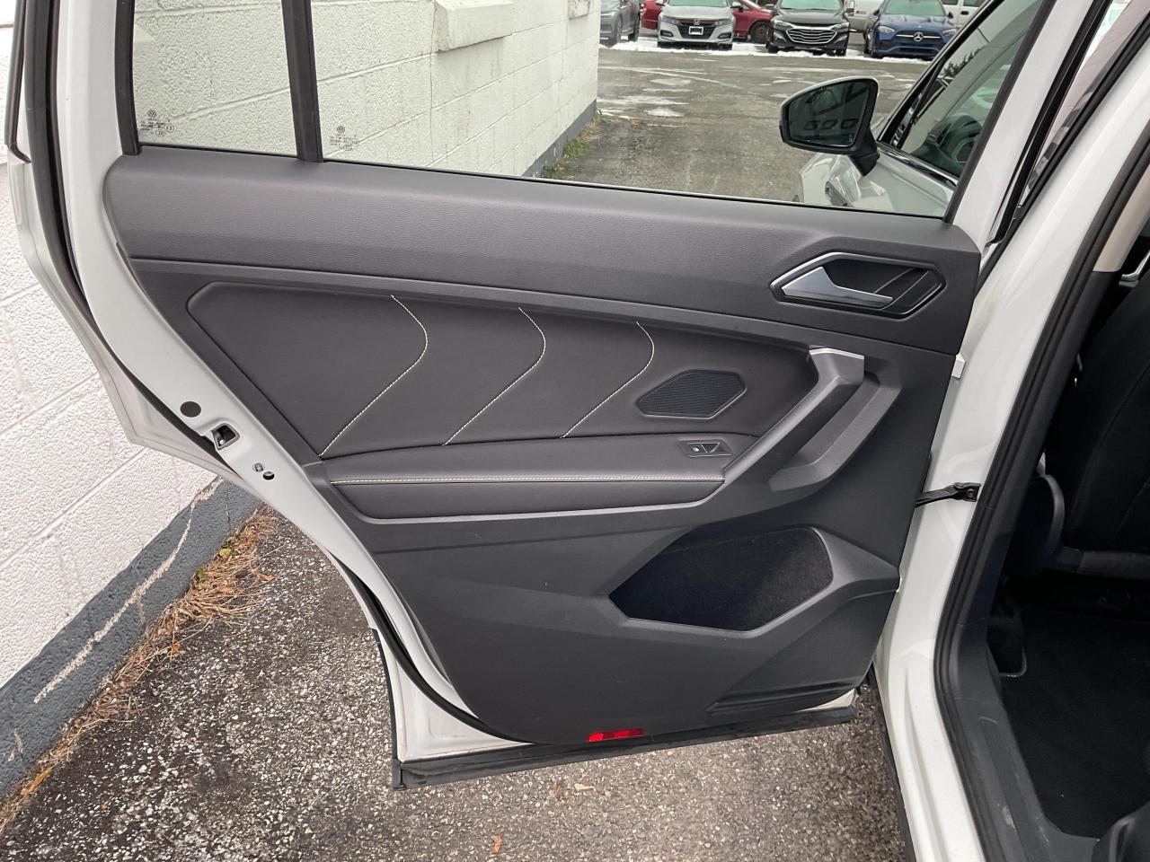 2024 Volkswagen Tiguan Comfortline 4dr All-wheel Drive 4MOTION Photo