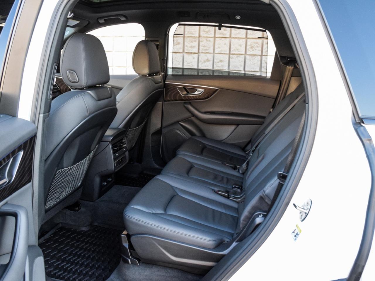 2022 Audi Q7 55 Komfort 4dr All-Wheel Drive quattro Sport Utility Photo