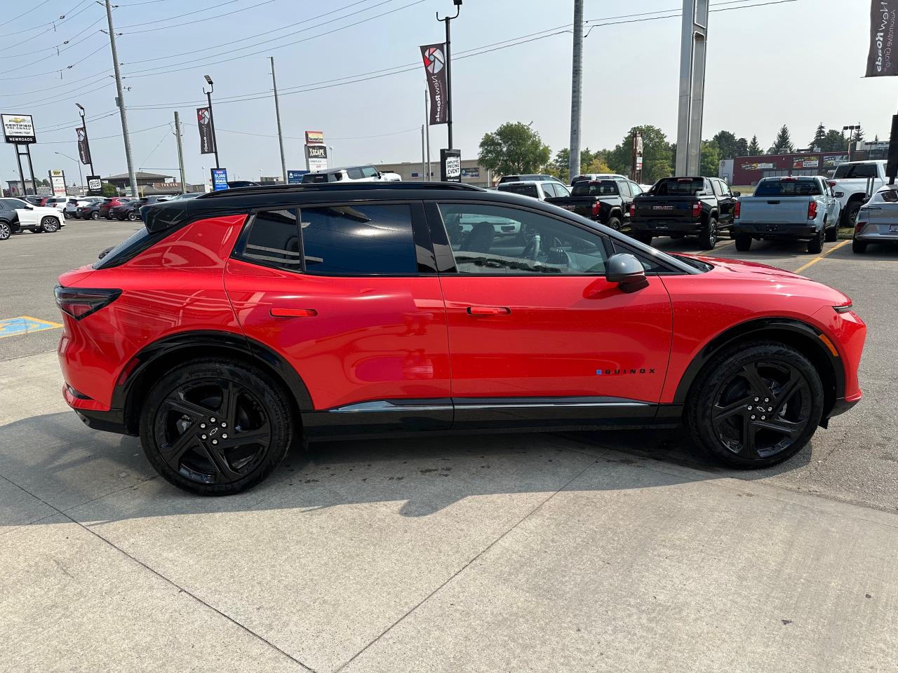 2025 Chevrolet Equinox EV RS 4dr Photo3