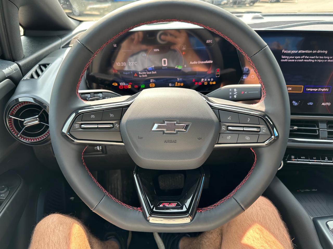 2025 Chevrolet Equinox EV RS 4dr Photo