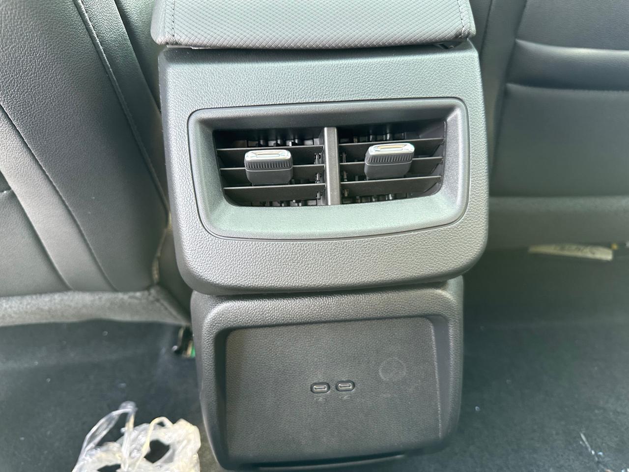 2025 Chevrolet Equinox EV RS 4dr Photo