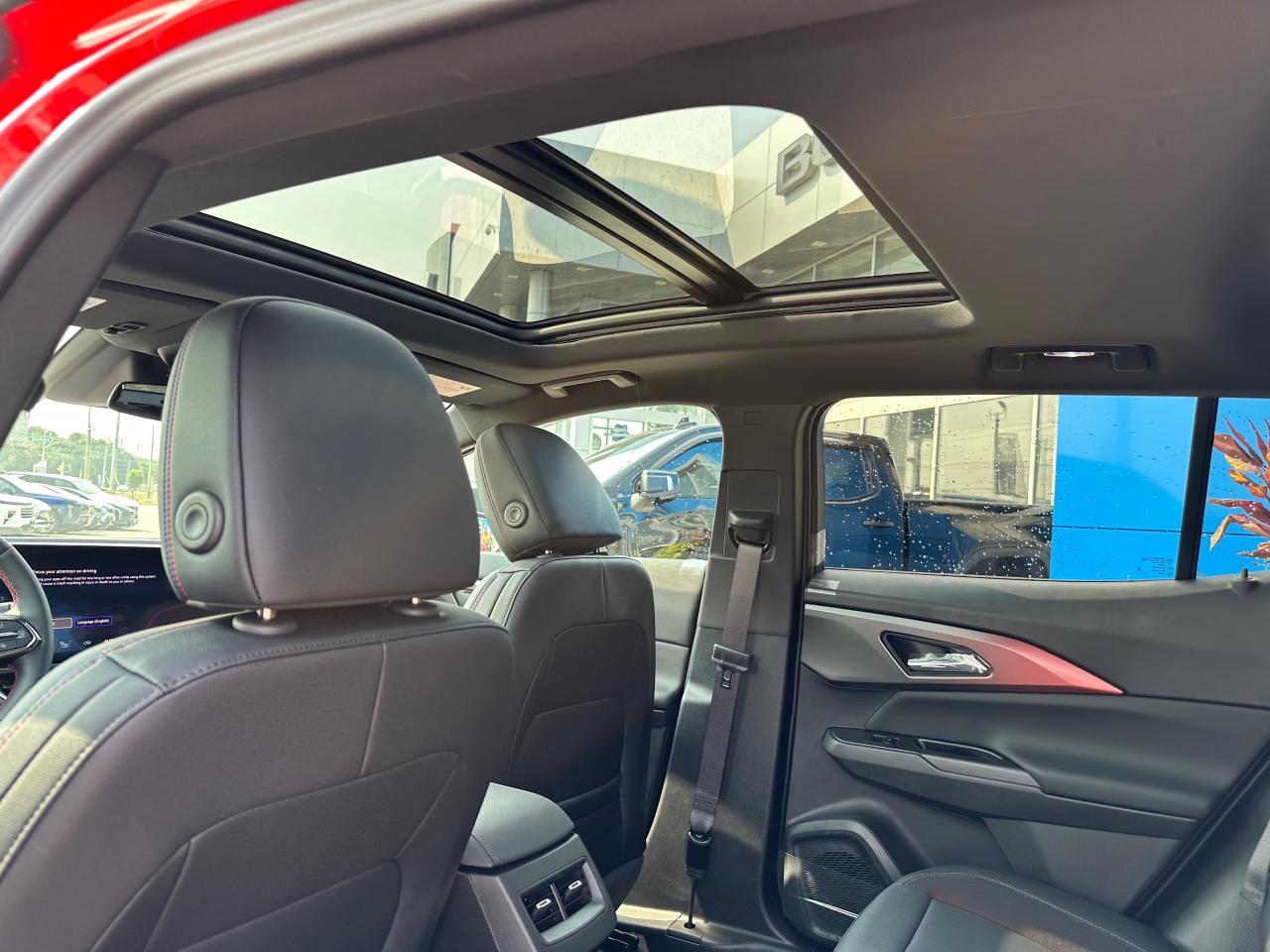 2025 Chevrolet Equinox EV RS 4dr Photo