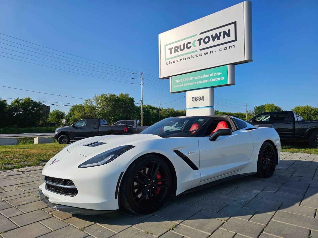 2016 Chevrolet Corvette Stingray Z51 2dr Coupe Photo