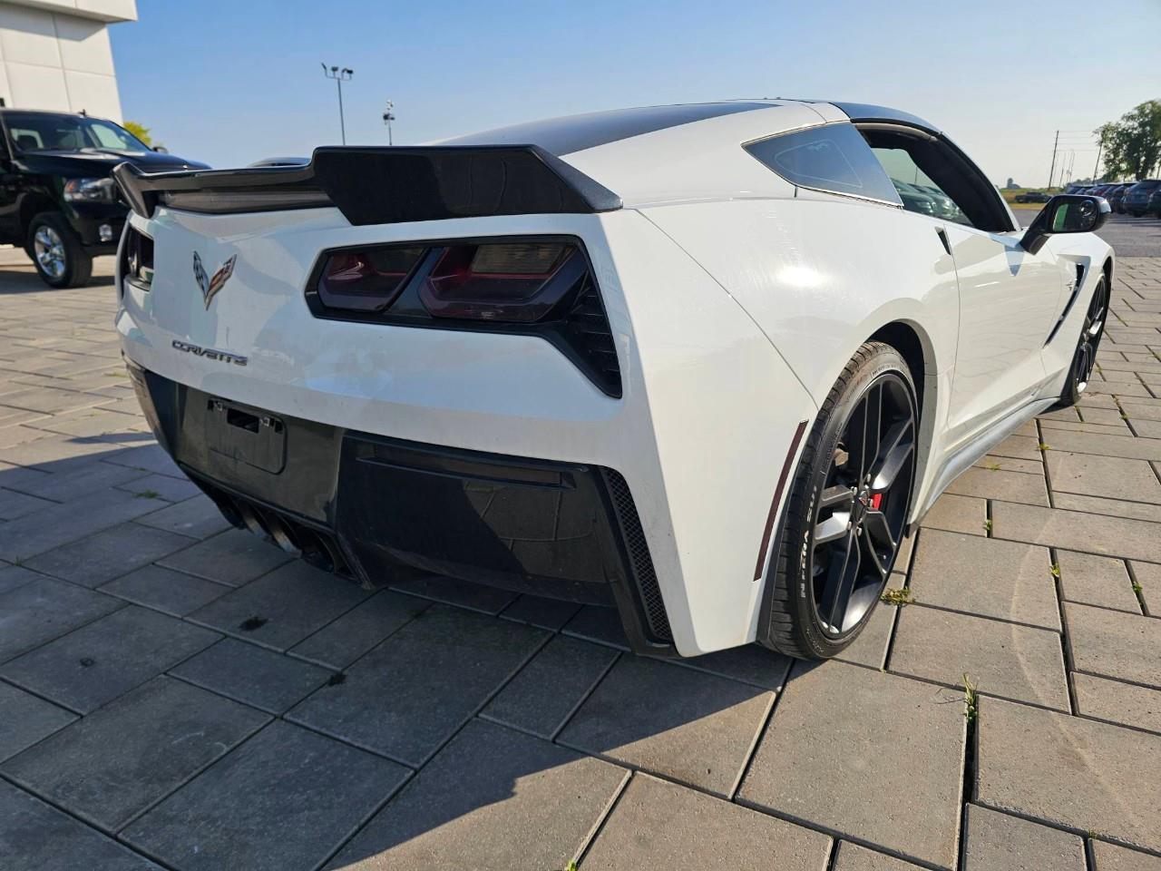 2016 Chevrolet Corvette Stingray Z51 2dr Coupe Photo