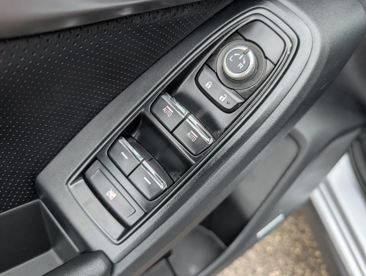 2021 Subaru Crosstrek Limited (CVT) 4dr All-Wheel Drive Photo