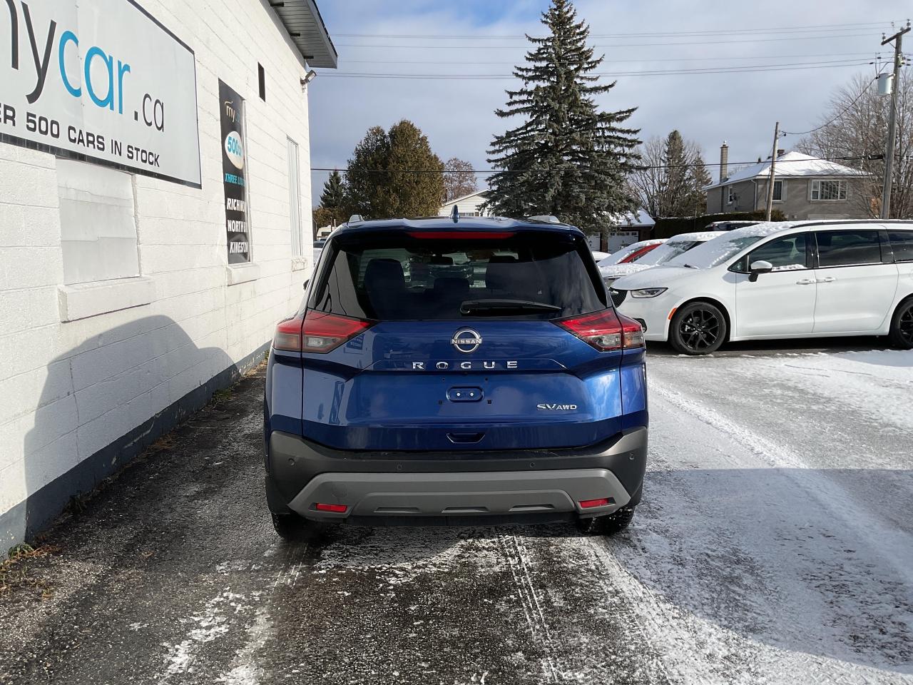 2023 Nissan Rogue  Photo3