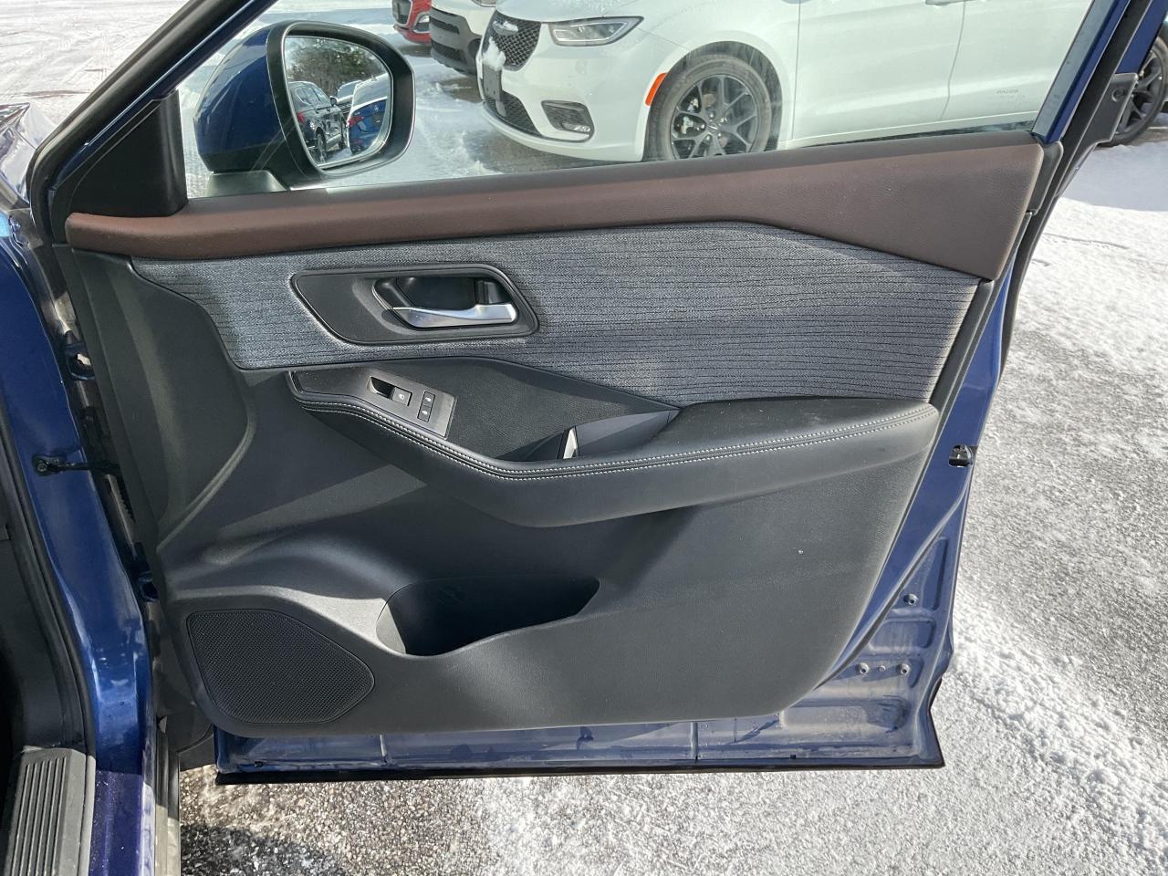 2023 Nissan Rogue  Photo