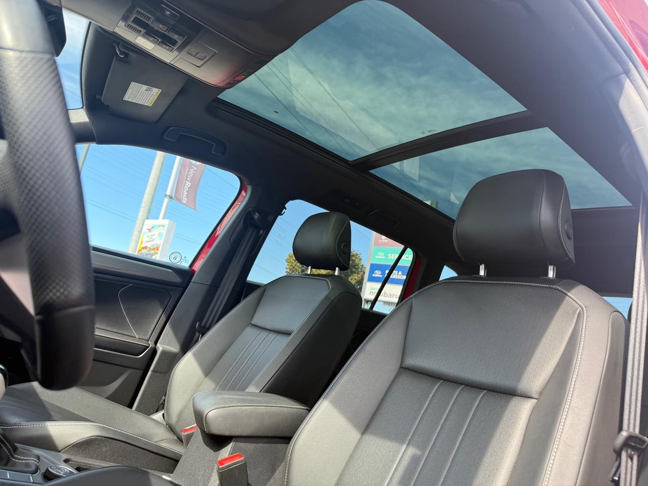 2024 Volkswagen Tiguan Comfortline R-Line Black Edition 4dr All-Wheel Drive 4MOTION Photo