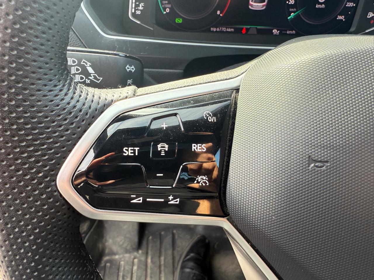 2024 Volkswagen Tiguan Comfortline R-Line Black Edition 4dr All-Wheel Drive 4MOTION Photo