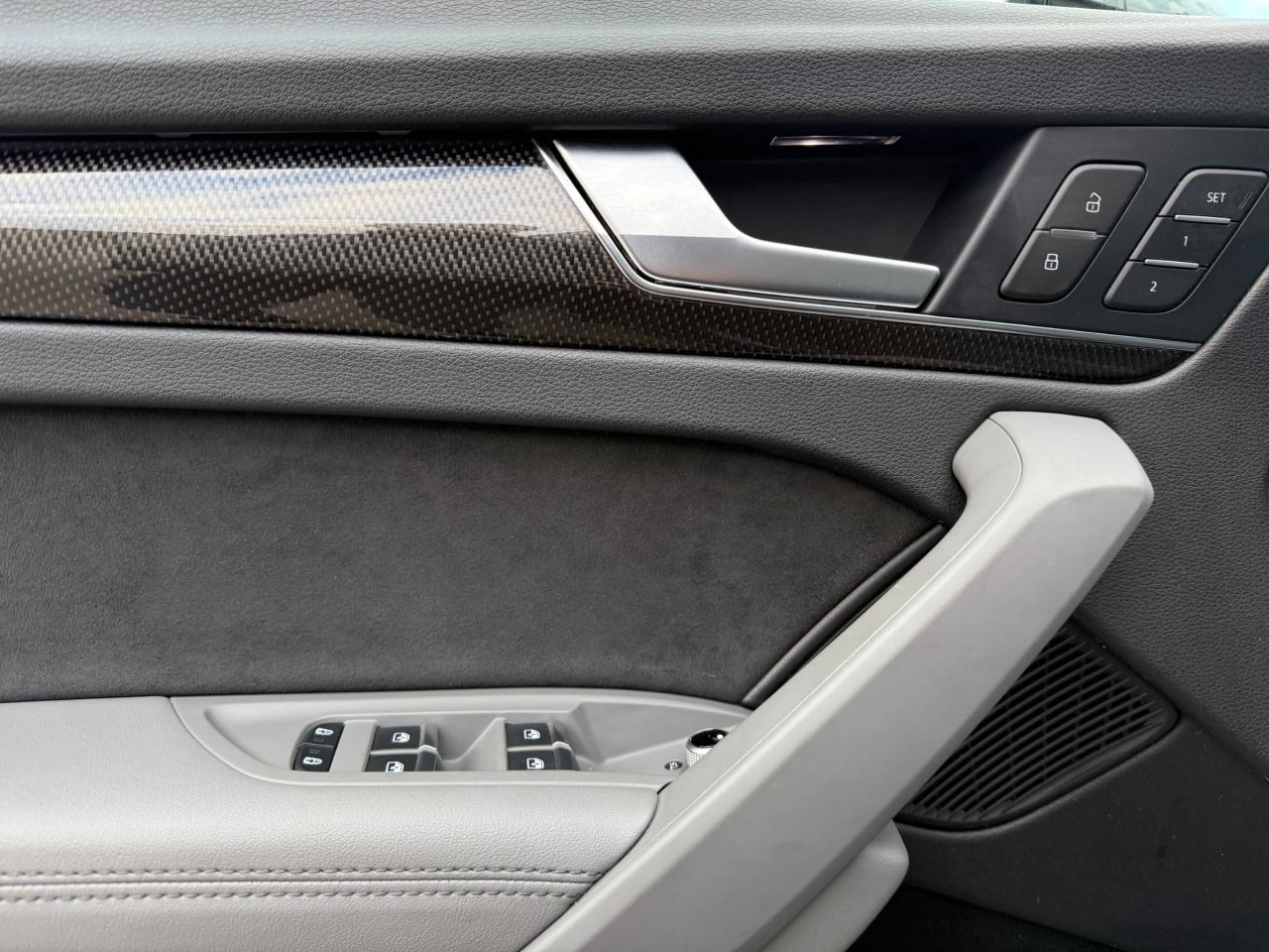 2023 Audi SQ5 3.0T Technik 4dr All-Wheel Drive quattro Sportback Photo4