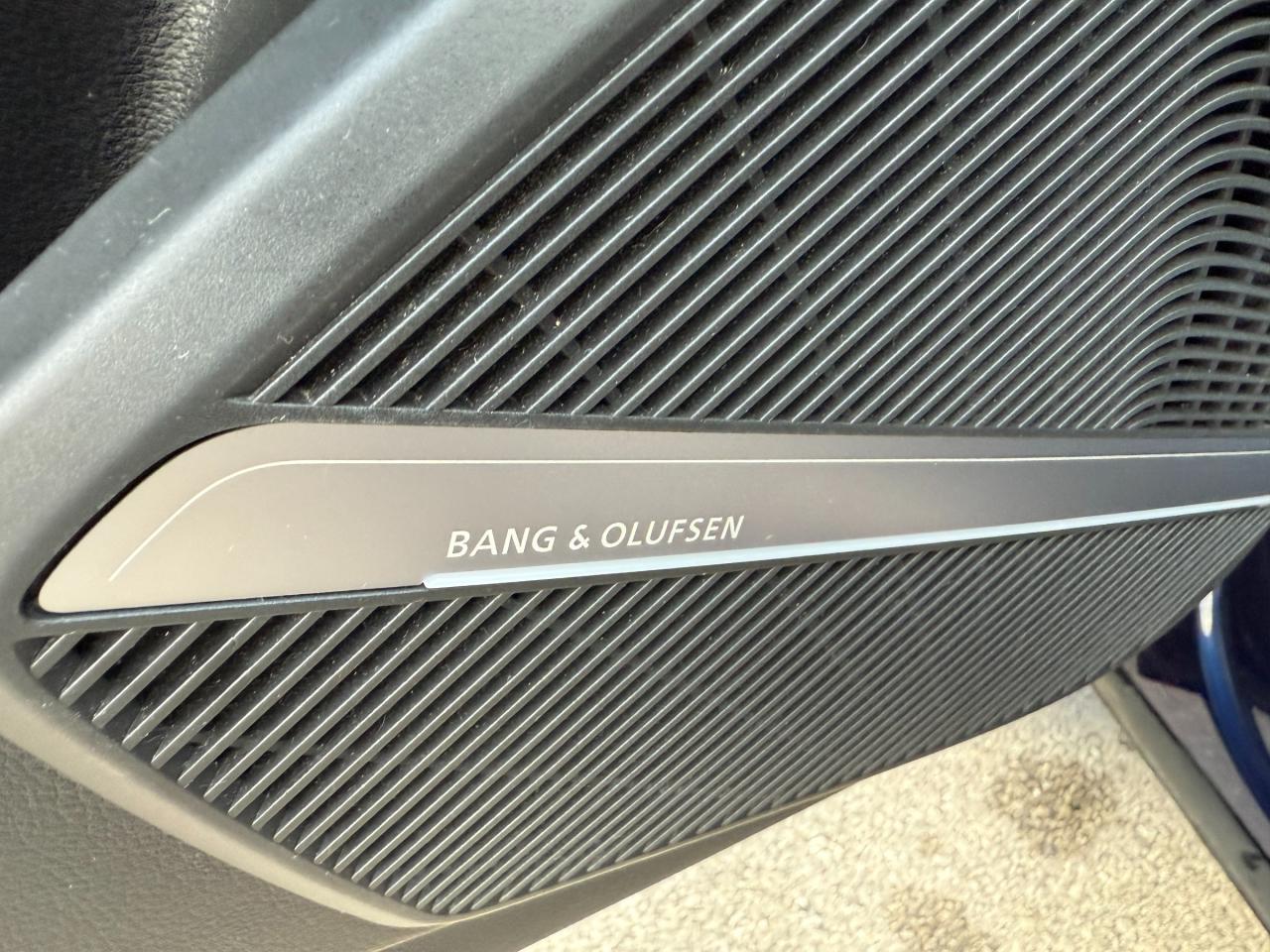 2023 Audi SQ5 3.0T Technik 4dr All-Wheel Drive quattro Sportback Photo