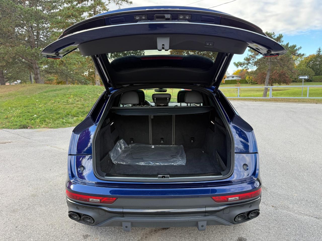 2023 Audi SQ5 3.0T Technik 4dr All-Wheel Drive quattro Sportback Photo