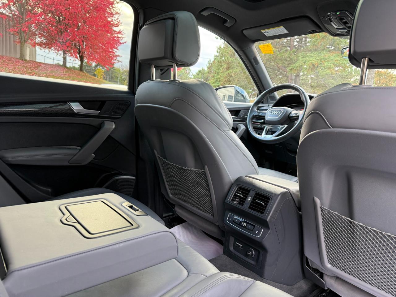 2023 Audi SQ5 3.0T Technik 4dr All-Wheel Drive quattro Sportback Photo