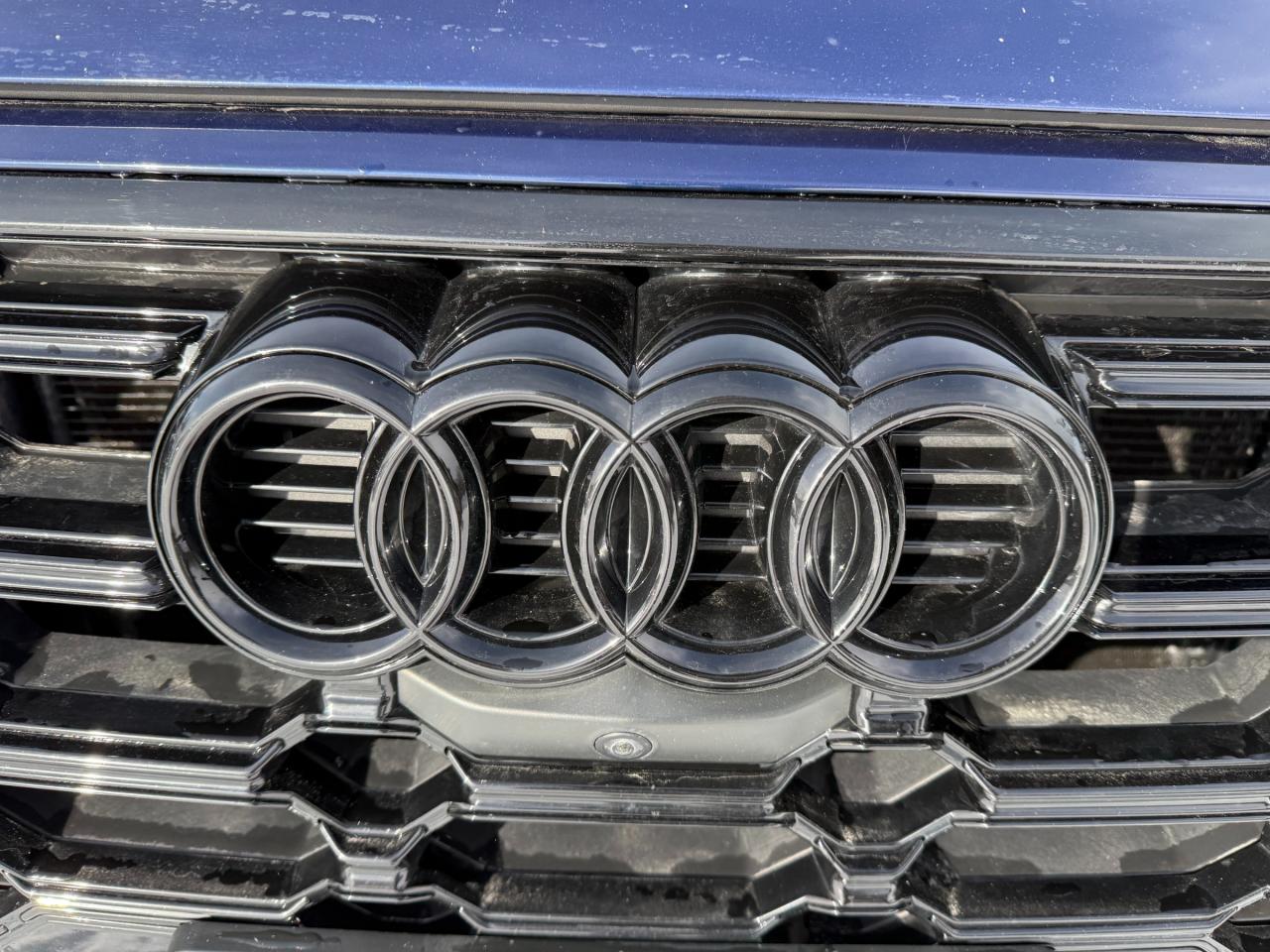 2023 Audi SQ5 3.0T Technik 4dr All-Wheel Drive quattro Sportback Photo