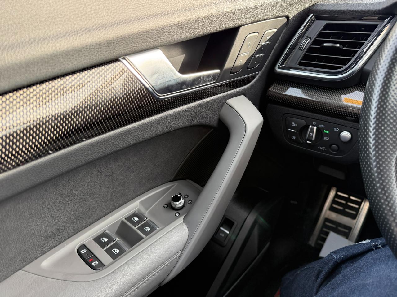 2023 Audi SQ5 3.0T Technik 4dr All-Wheel Drive quattro Sportback Photo